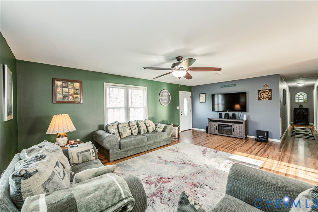 1595 Tallent Town Road Warsaw, VA 22572 - Photo 8 of 49