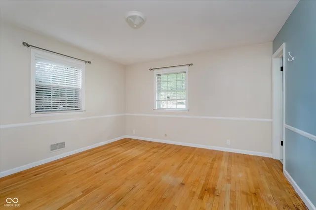 $349,900 | 6336 Green Leaves Road, Indianapolis, IN 46220