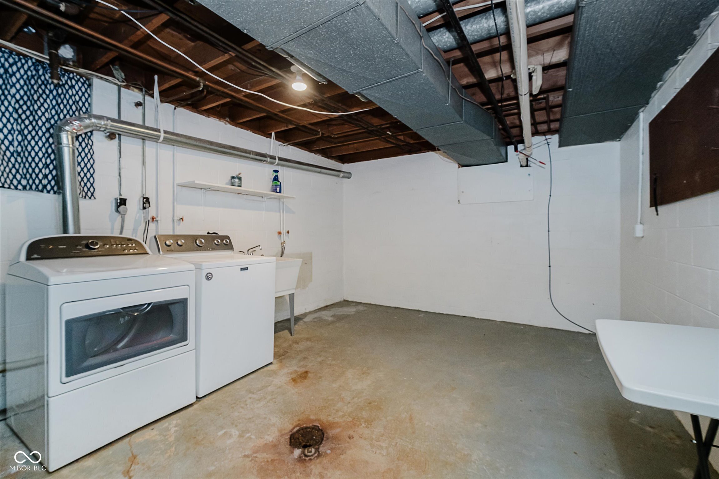 6336 Green Leaves Road Indianapolis, IN 46220 - Photo 25 of 40