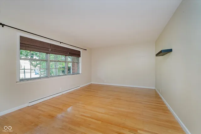 $349,900 | 6336 Green Leaves Road, Indianapolis, IN 46220