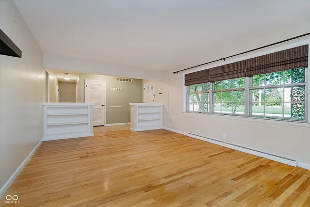 $349,900 | 6336 Green Leaves Road, Indianapolis, IN 46220