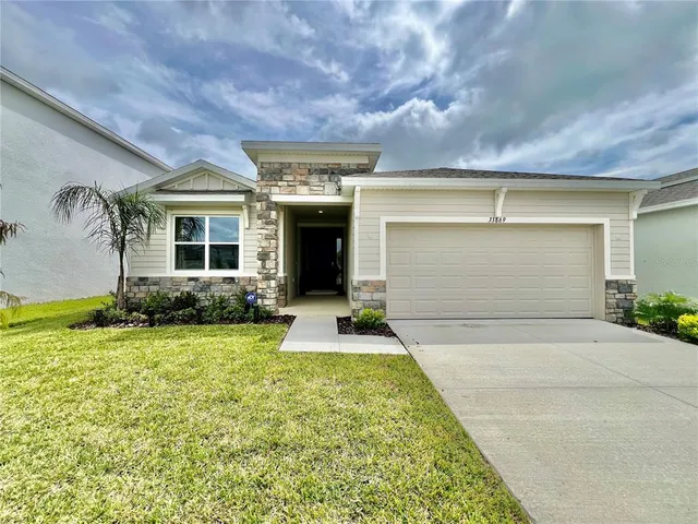 $2,045 | 33869 Field Maple Loop, Wesley Chapel, FL 33545