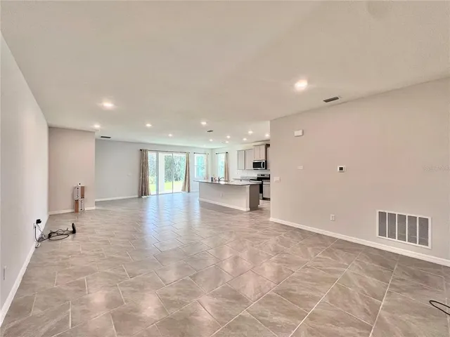 $2,045 | 33869 Field Maple Loop, Wesley Chapel, FL 33545