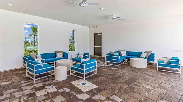 $2,045 | 33869 Field Maple Loop, Wesley Chapel, FL 33545