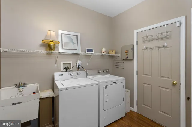 $425,000 | 47 Gabriella Circle, Manchester Township, NJ 08759