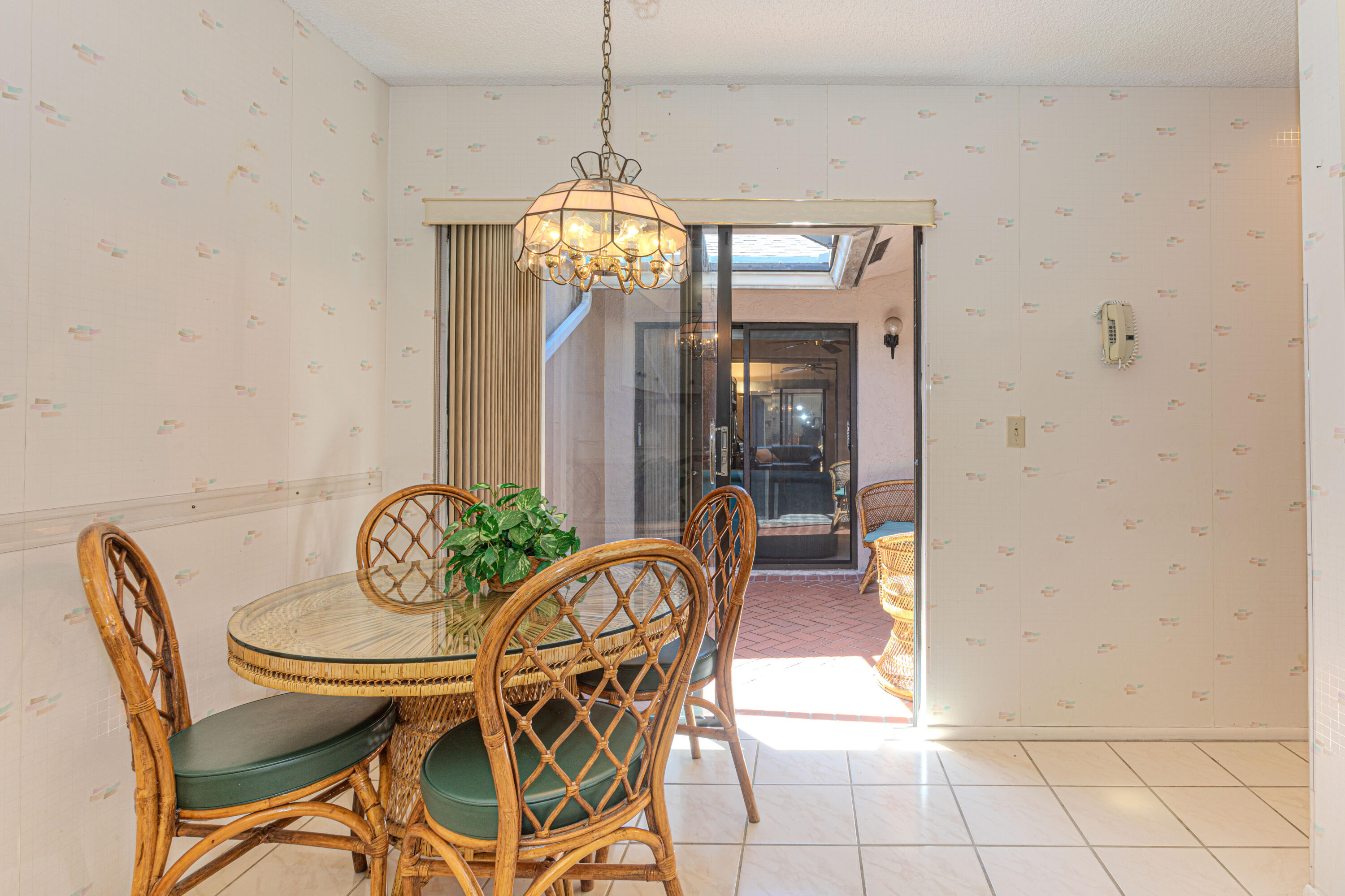 9160 Southwest 22nd Street, Unit C Boca Raton, FL 33428 - Photo 15 of 43 casa-17_1