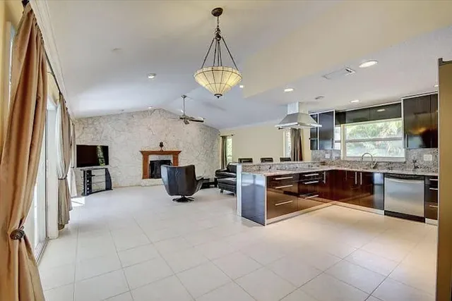 $6,500 | 3601 Northwest 23rd Court, Boca Raton, FL 33431