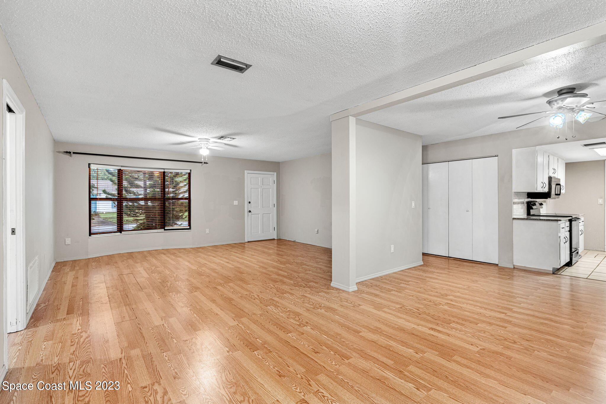 2455 Colony Drive Melbourne, FL 32935 - Photo 11 of 30 15-web-or-mls-DSC08123-HDR-Edit