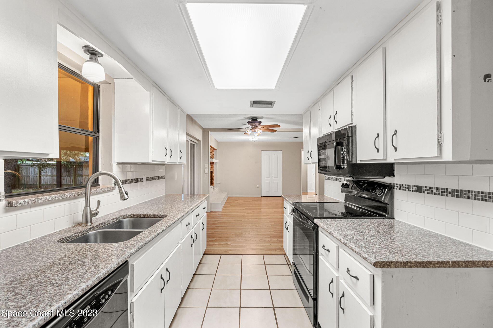 2455 Colony Drive Melbourne, FL 32935 - Photo 13 of 30 17-web-or-mls-DSC08109-HDR