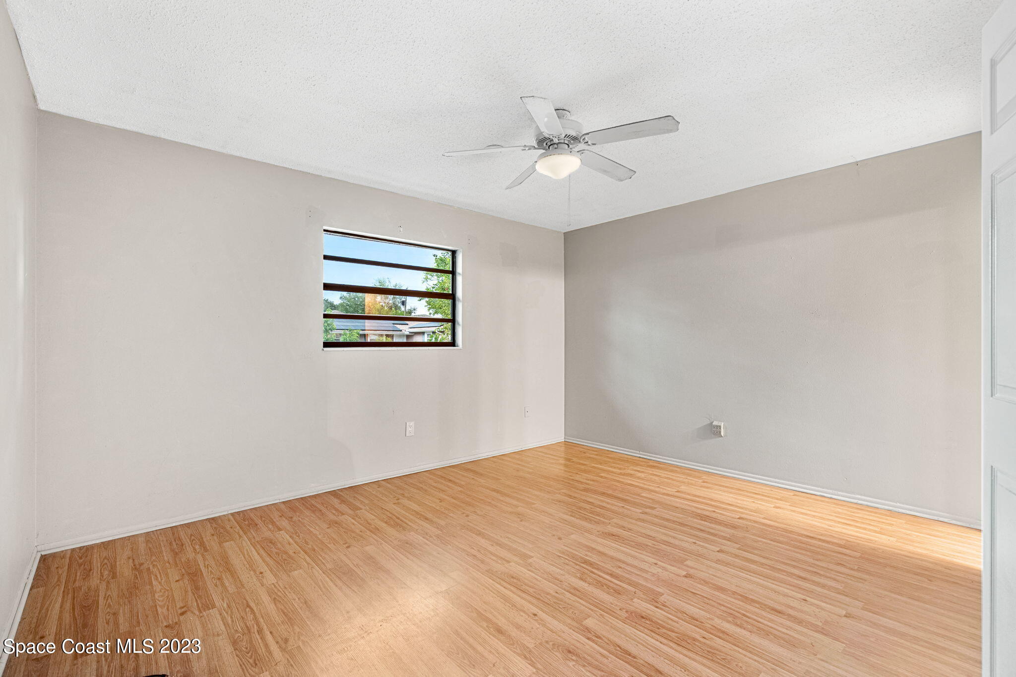 2455 Colony Drive Melbourne, FL 32935 - Photo 21 of 30 26-web-or-mls-DSC08151-HDR