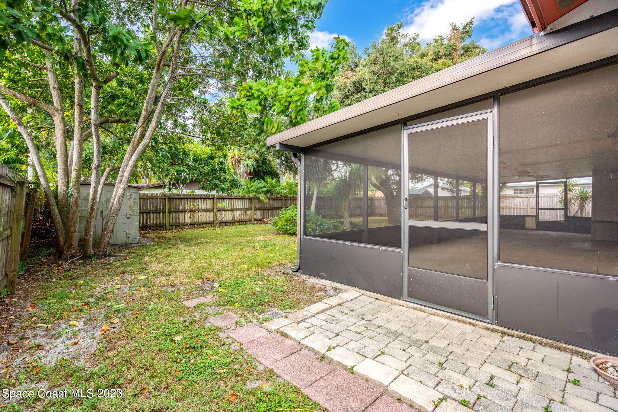 2455 Colony Drive Melbourne, FL 32935 - Photo 28 of 30 33-web-or-mls-DSC08084-HDR