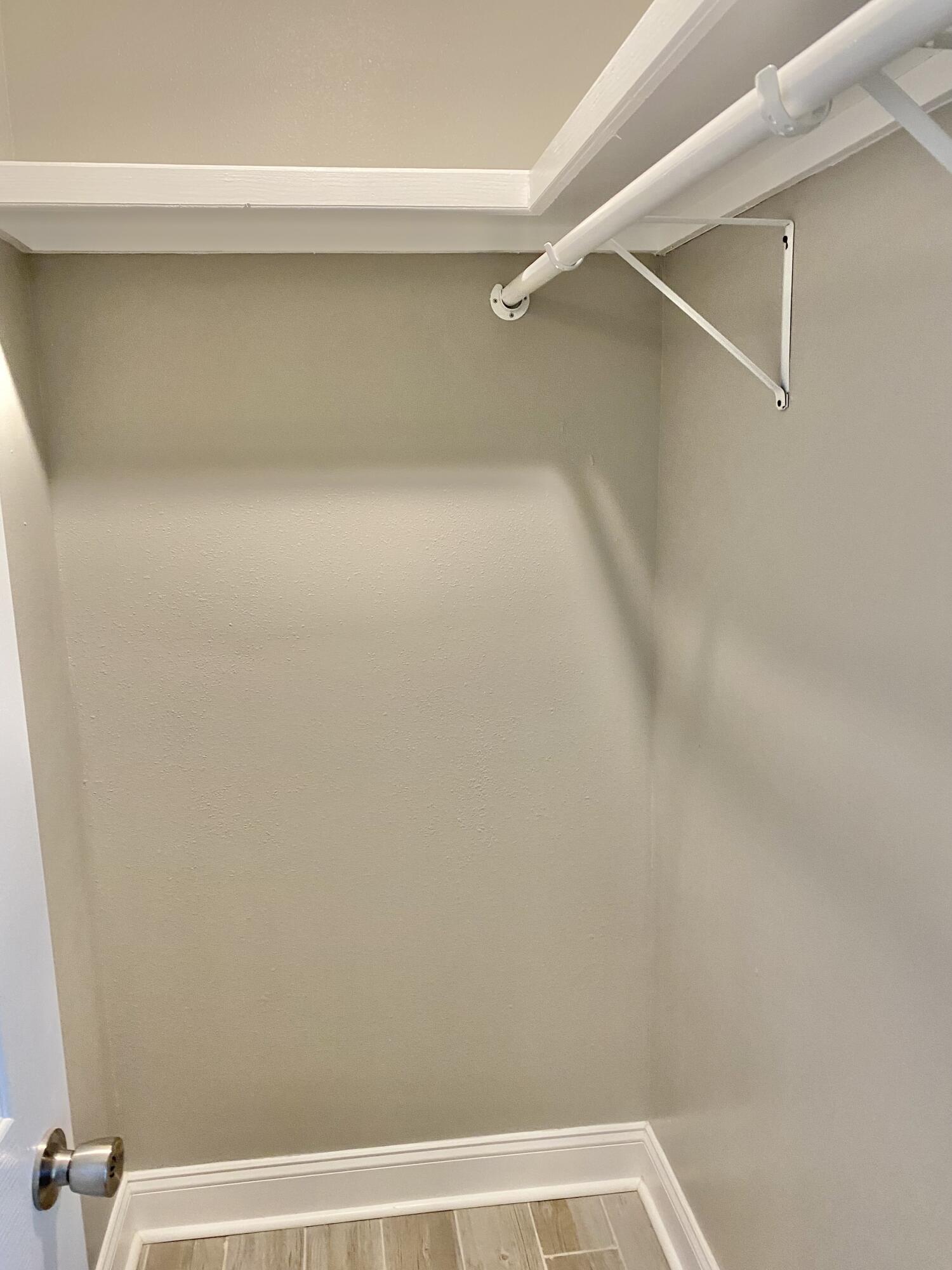 795 Bay Street Crestview, FL 32536 - Photo 19 of 34 a view of a small space