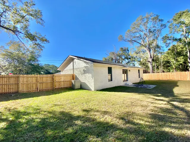 $275,000 | 795 Bay Street, Crestview, FL 32536