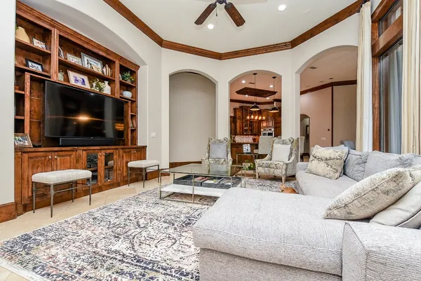 $18,000 | 10 Player Pond Place, The Woodlands, TX 77382