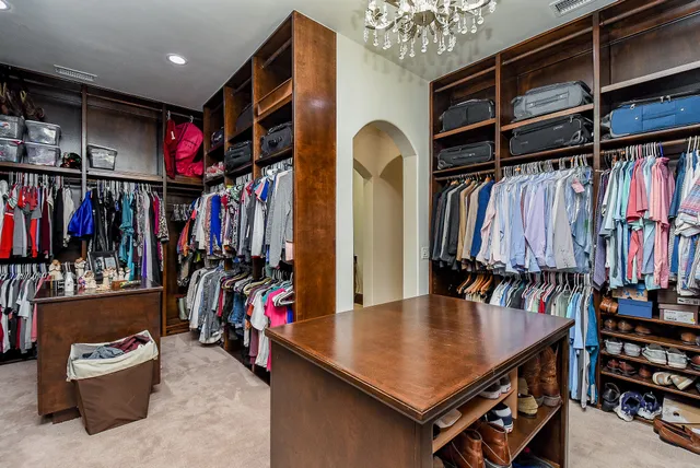 $20,000 | 10 Player Pond Place, The Woodlands, TX 77382