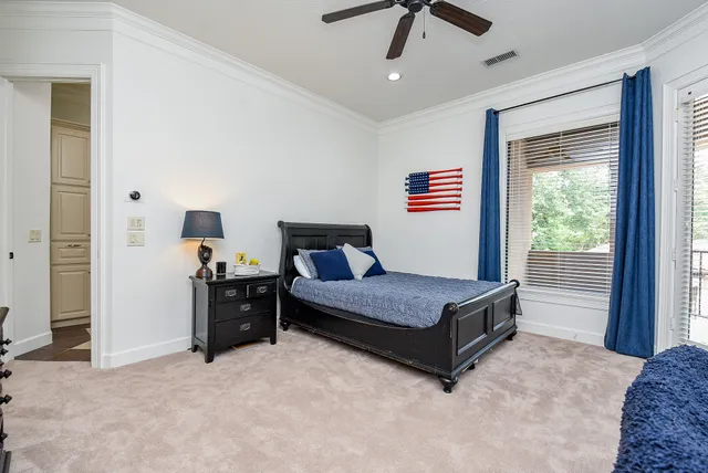 $20,000 | 10 Player Pond Place, The Woodlands, TX 77382