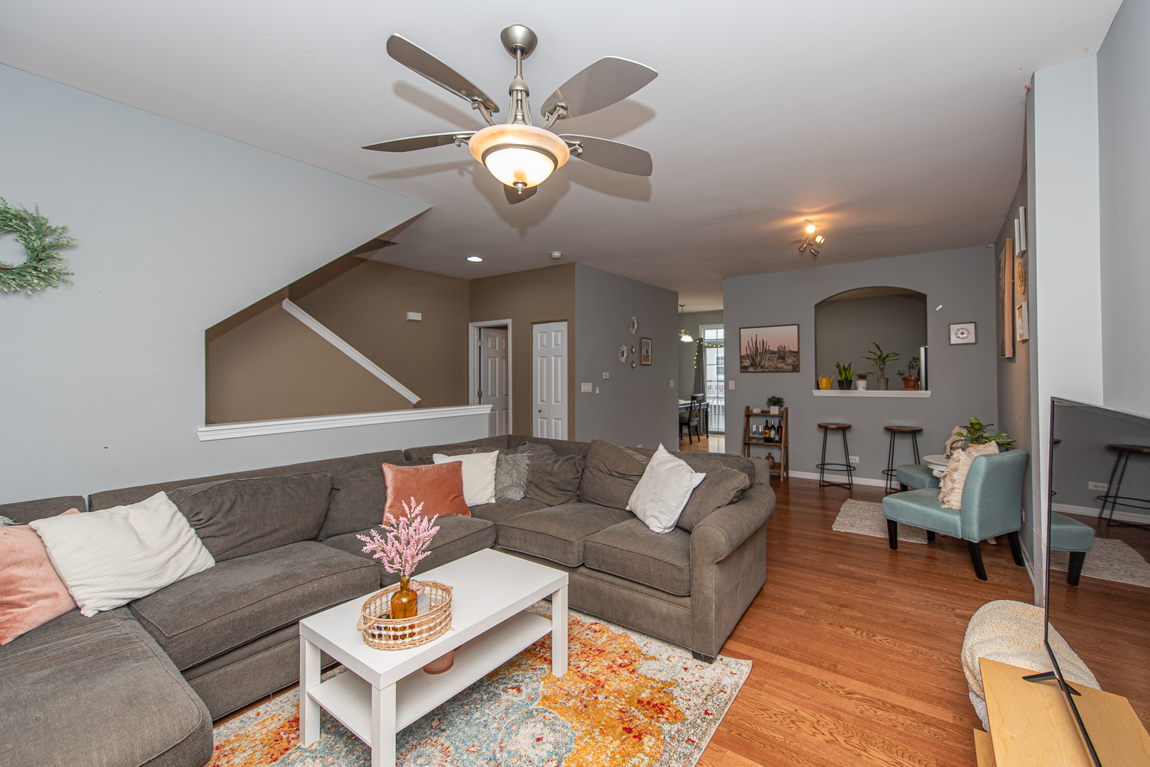 4333 Timber Ridge Court Joliet, IL 60431 - Photo 2 of 21