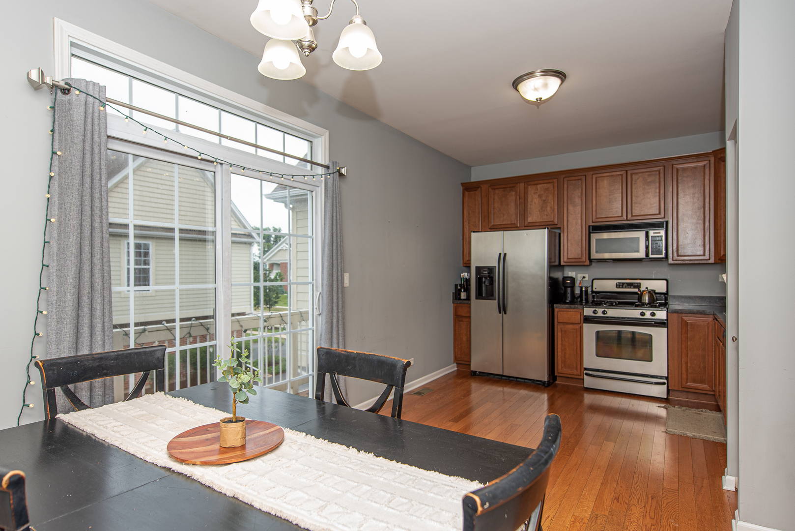 4333 Timber Ridge Court Joliet, IL 60431 - Photo 5 of 21