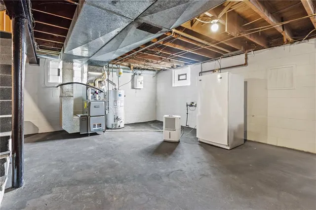 $184,900 | 118 Oak Spring Road, Canonsburg, PA 15317