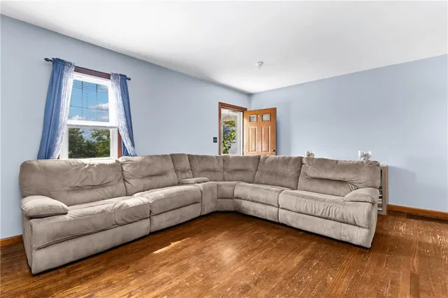 $184,900 | 118 Oak Spring Road, Canonsburg, PA 15317