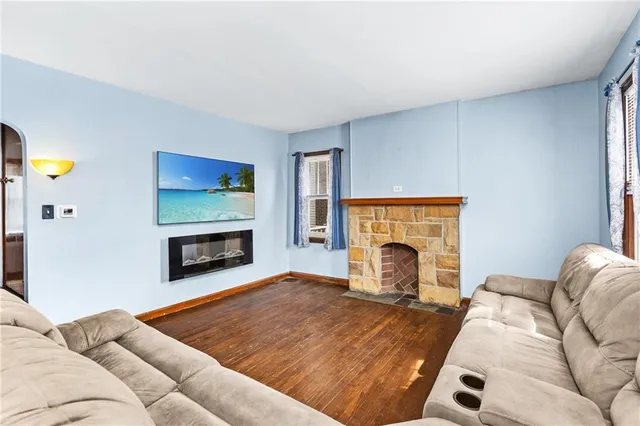 $184,900 | 118 Oak Spring Road, Canonsburg, PA 15317