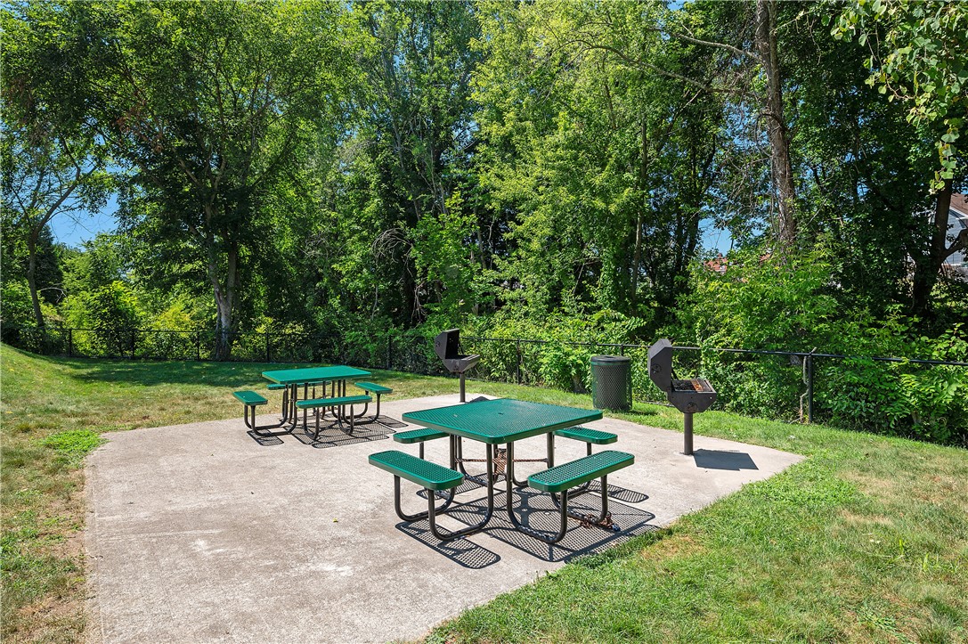 114 Mill Street, Unit 303 Woonsocket, RI 02895 - Photo 33 of 37 Picnic Area