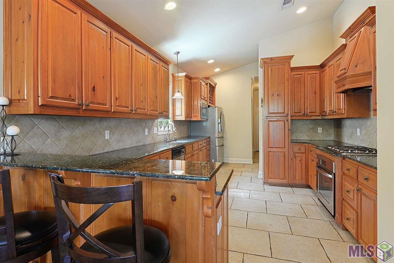10012 Lake Arthur Court Baton Rouge, LA 70809 - Photo 3 of 15 Gallery Image 3
