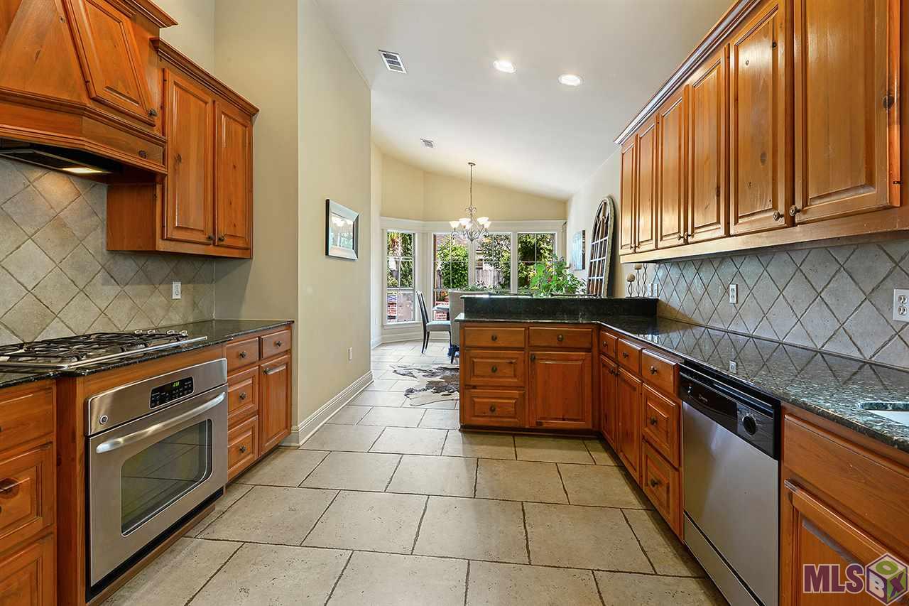10012 Lake Arthur Court Baton Rouge, LA 70809 - Photo 4 of 15 Gallery Image 4