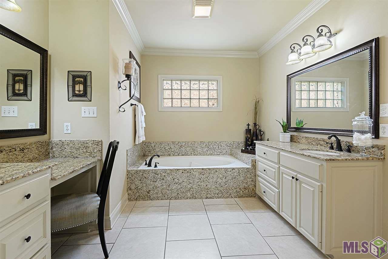 10012 Lake Arthur Court Baton Rouge, LA 70809 - Photo 9 of 15 Gallery Image 9
