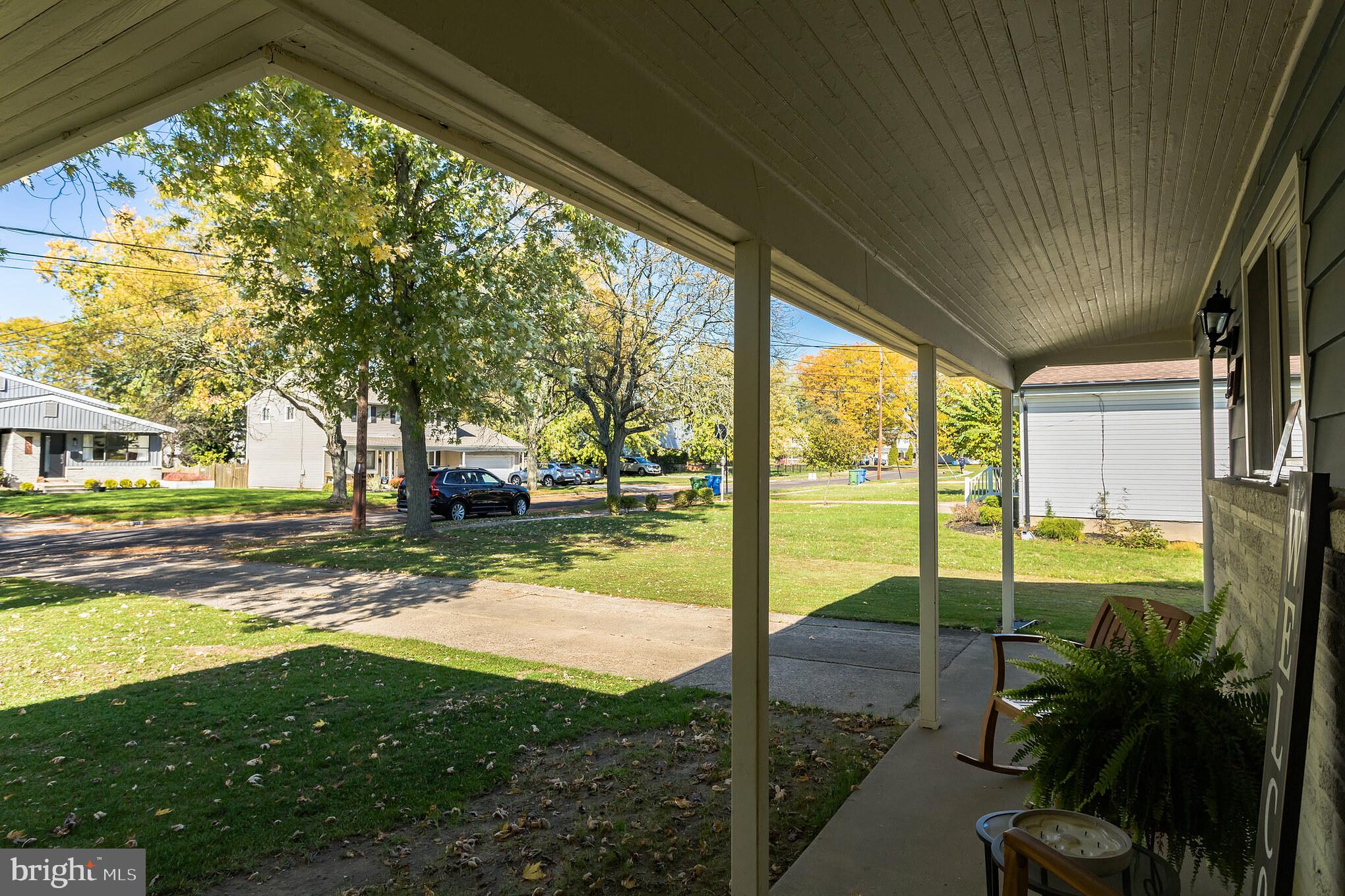 304 Lily Lane Cherry Hill, NJ 08003 - Photo 4 of 30