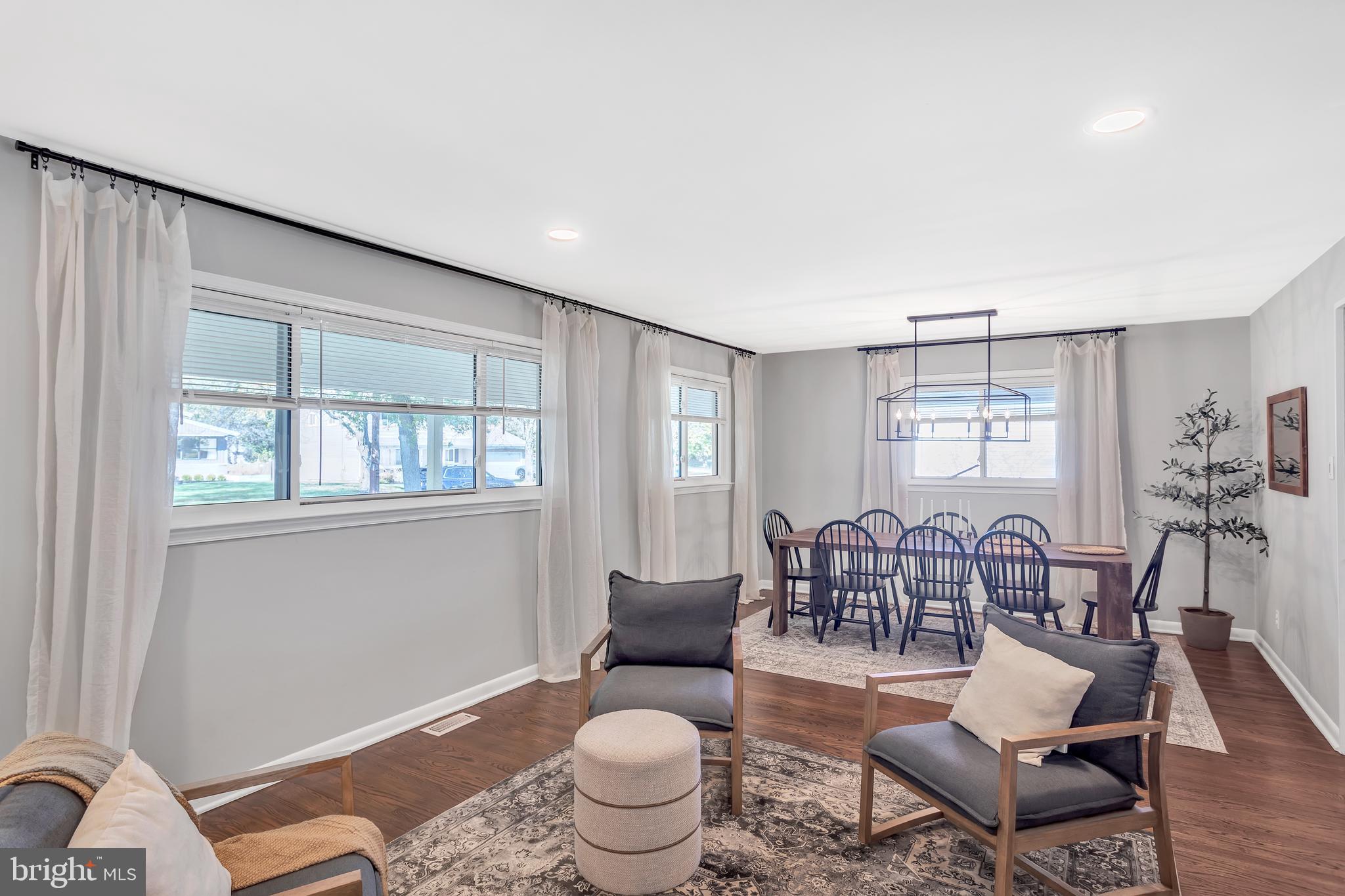 304 Lily Lane Cherry Hill, NJ 08003 - Photo 5 of 30