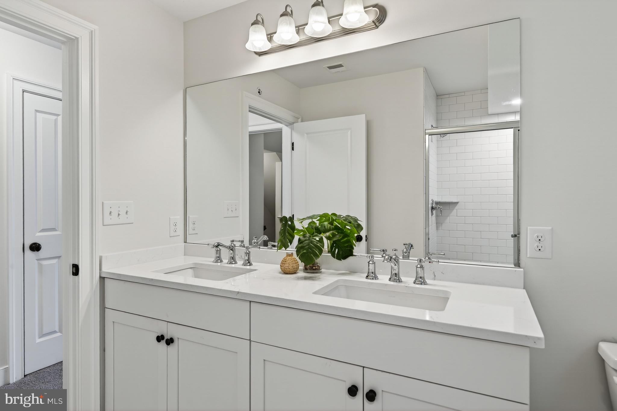 610 D Street Kennett Square, PA 19348 - Photo 12 of 24 Primary bath with double sink