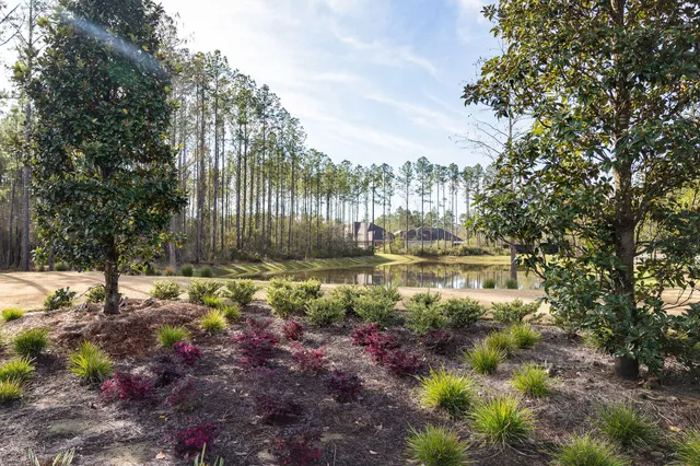 $2,800 | 345 Polaris Place, Freeport, FL 32439