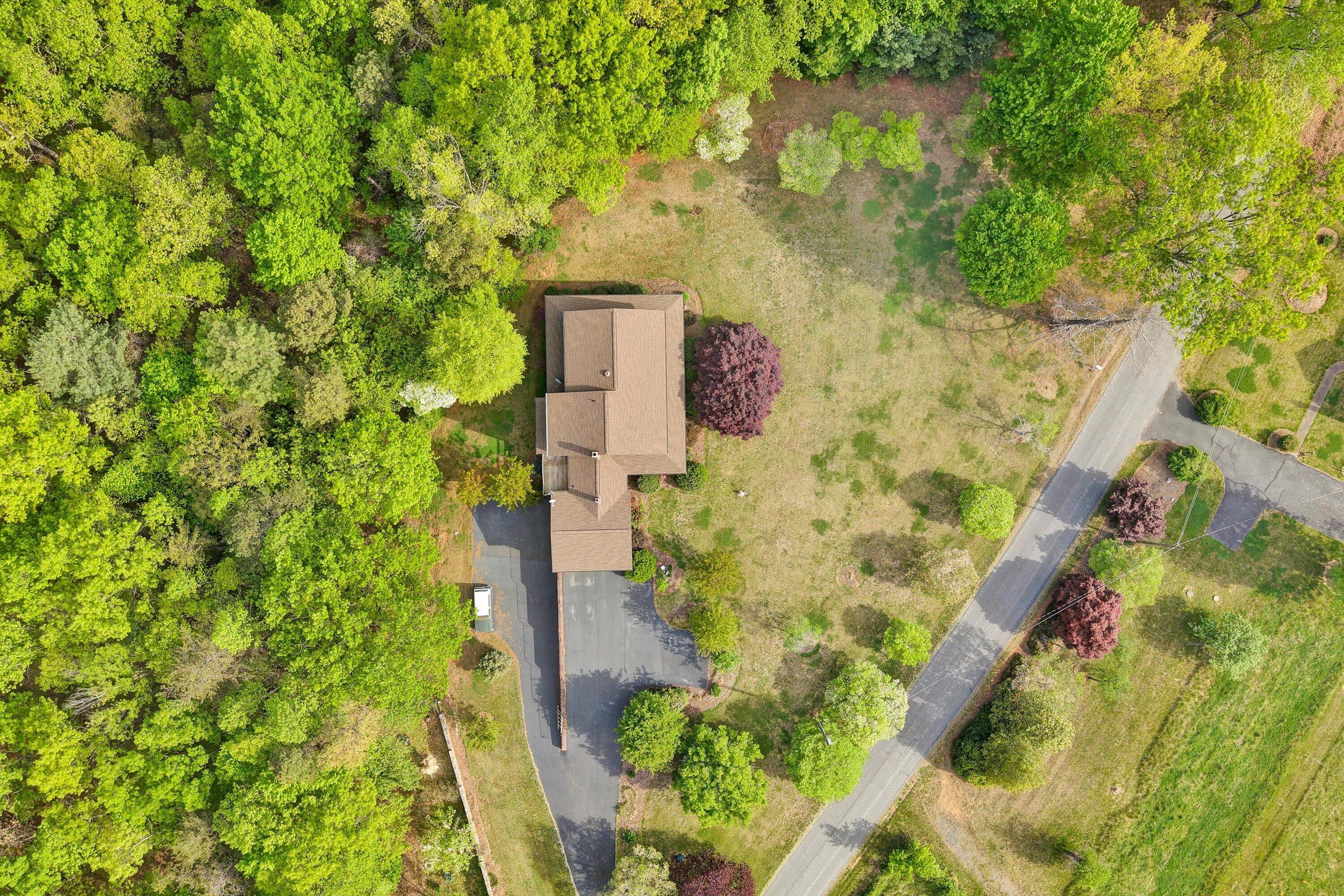 2749 Old Quarry Road Bassett, VA 24055 - Photo 3 of 52 57-SGP-20260416095443