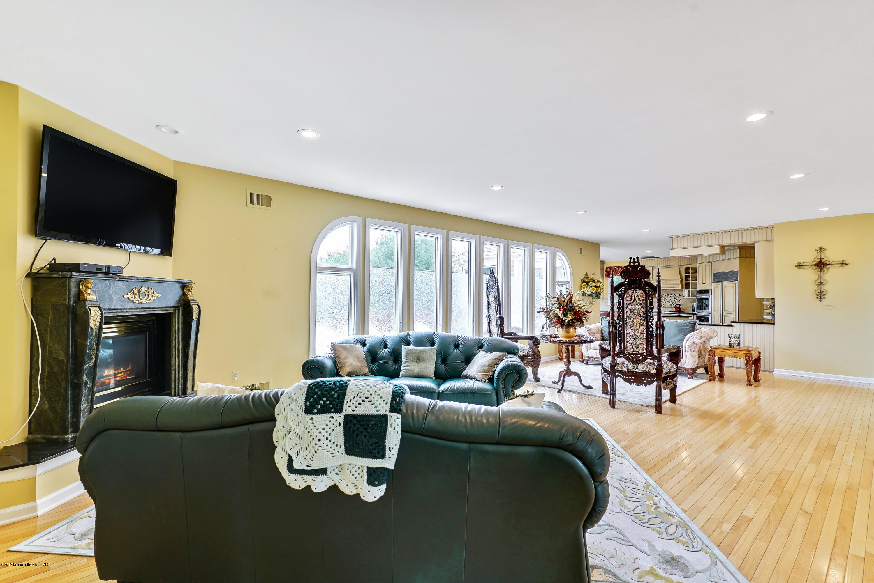 1 Old Stable Way Colts Neck, NJ 07722 - Photo 13 of 32 39