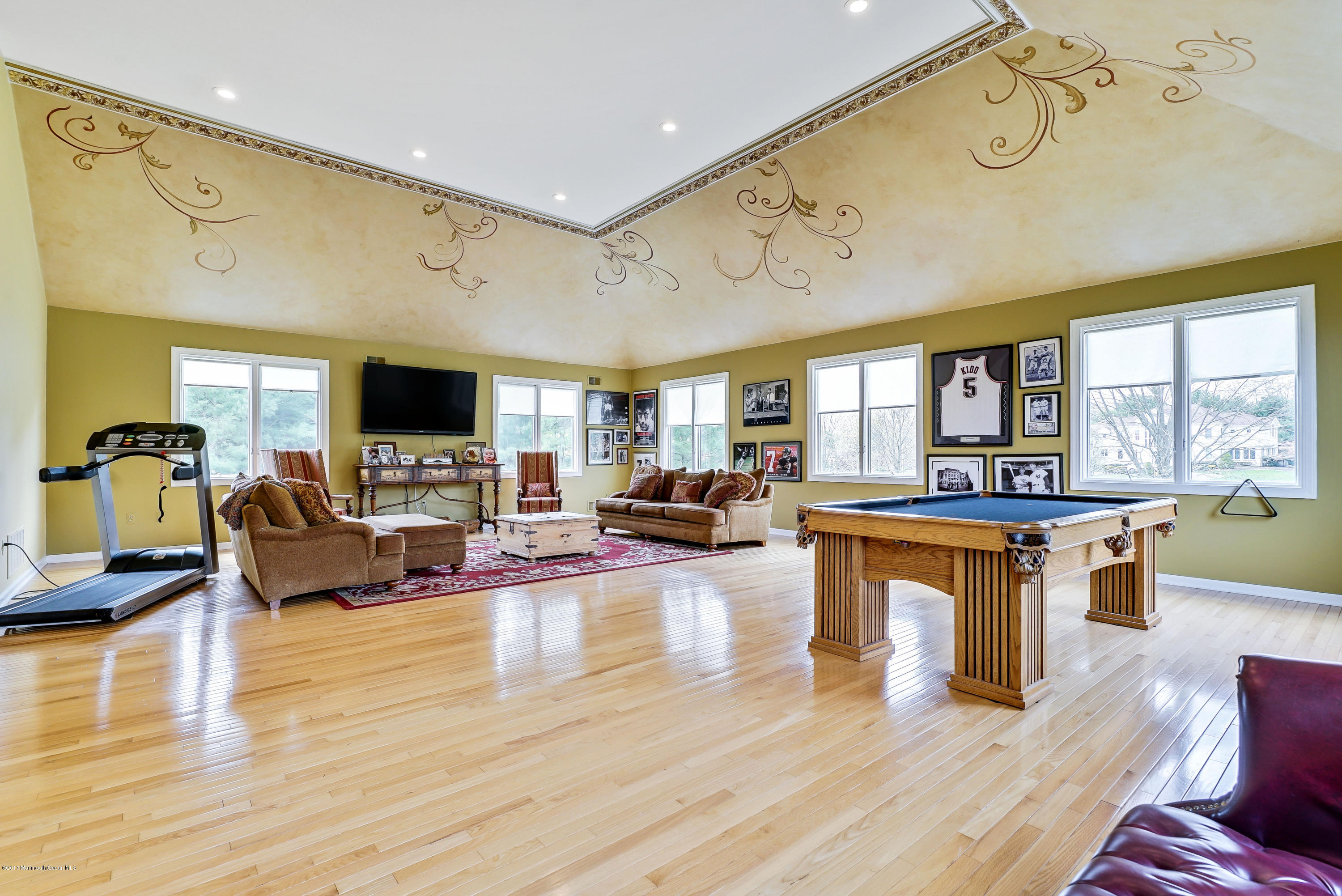 1 Old Stable Way Colts Neck, NJ 07722 - Photo 19 of 32 48
