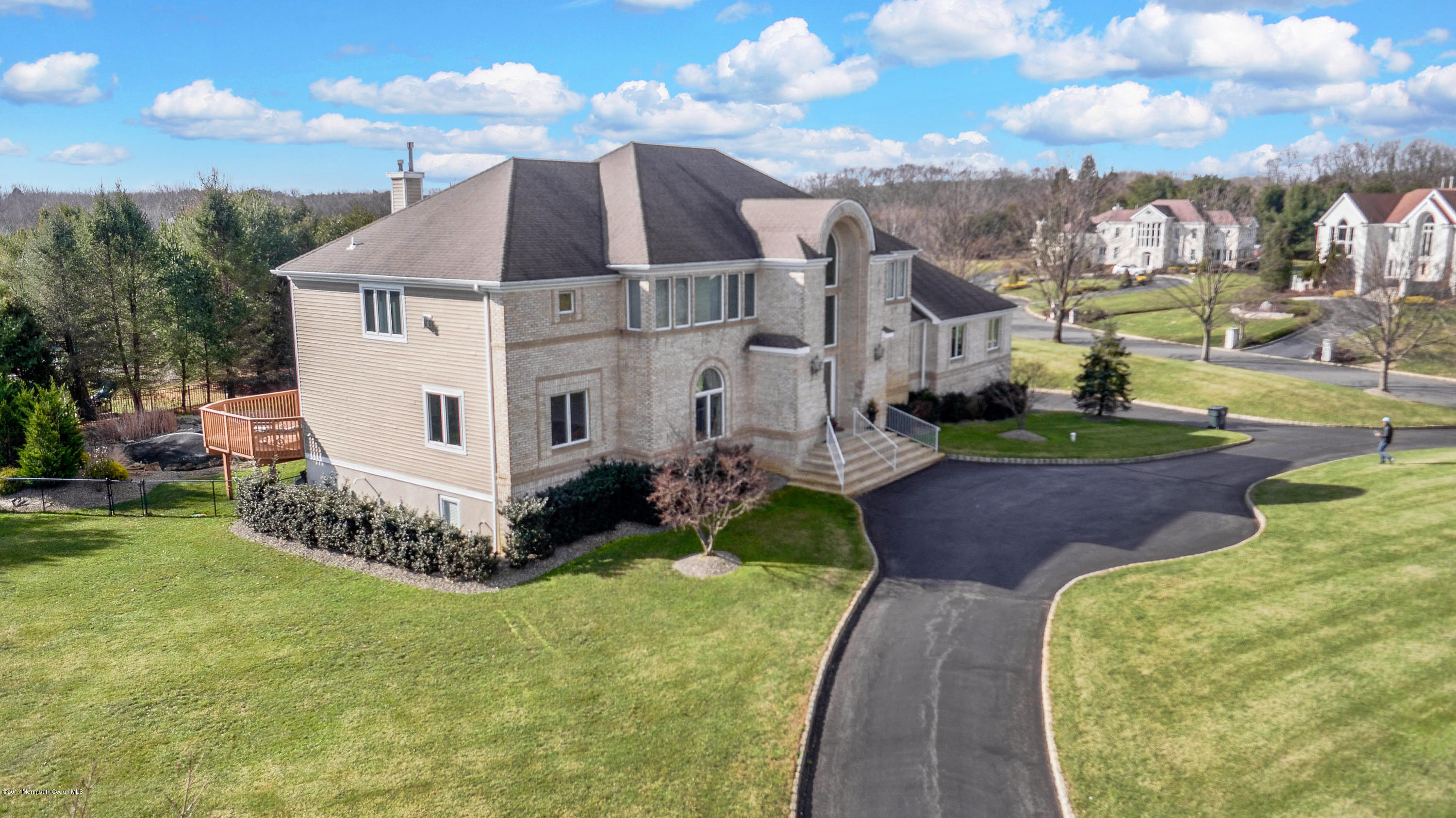 1 Old Stable Way Colts Neck, NJ 07722 - Photo 2 of 32 5