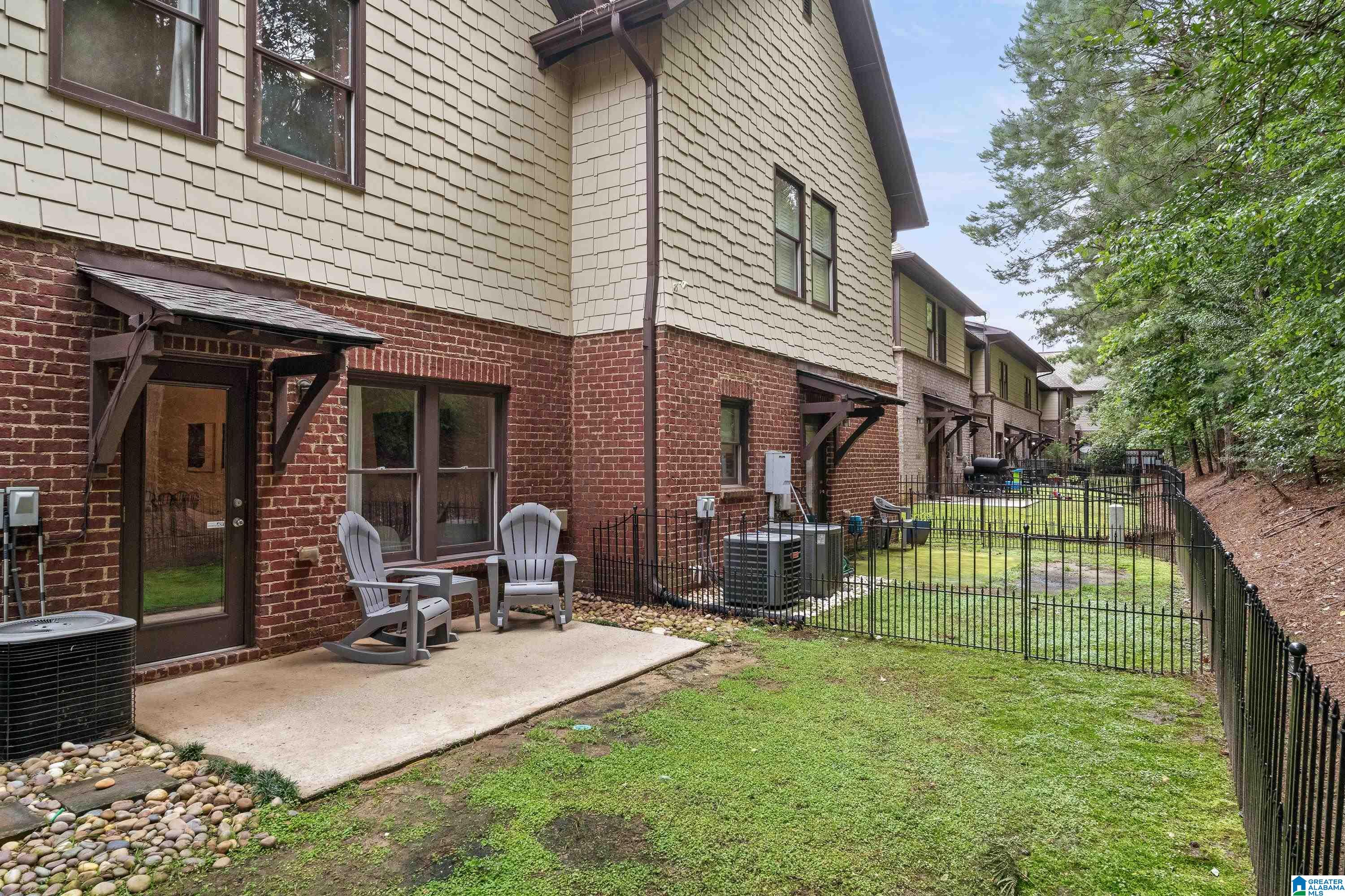 1033 Inverness Cove Way Birmingham, AL 35242 - Photo 34 of 49