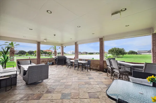 $1,099,000 | 5811 Muskogee Lane, Richmond, TX 77469