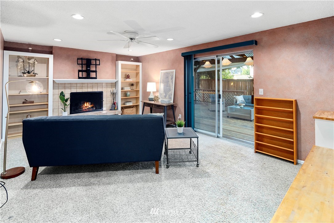 1019 South 31st Court Renton, WA 98055 - Photo 12 of 29 Gallery Image 12
