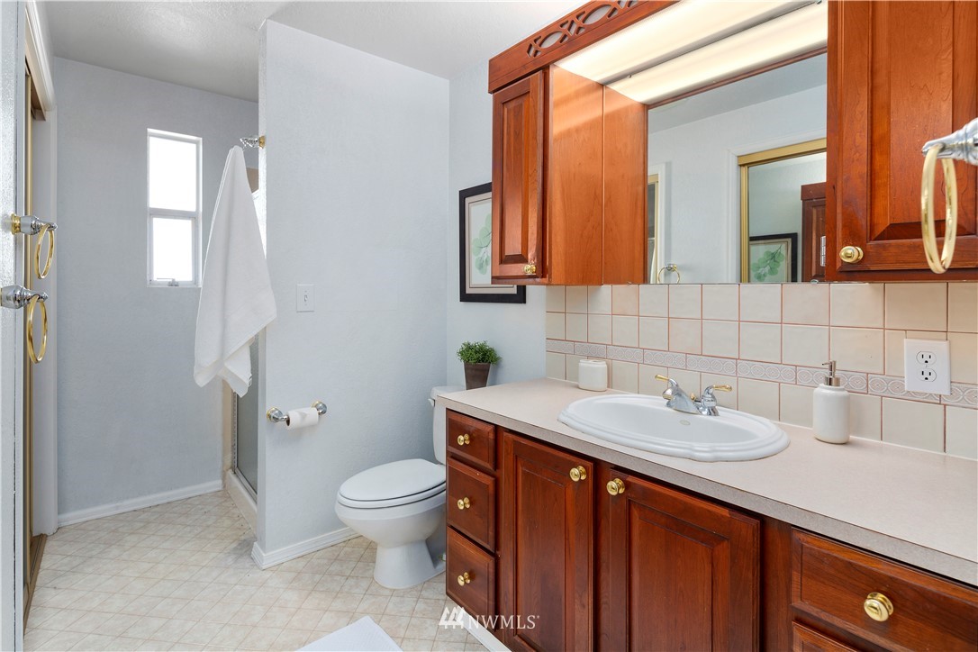 1019 South 31st Court Renton, WA 98055 - Photo 17 of 29 Gallery Image 17