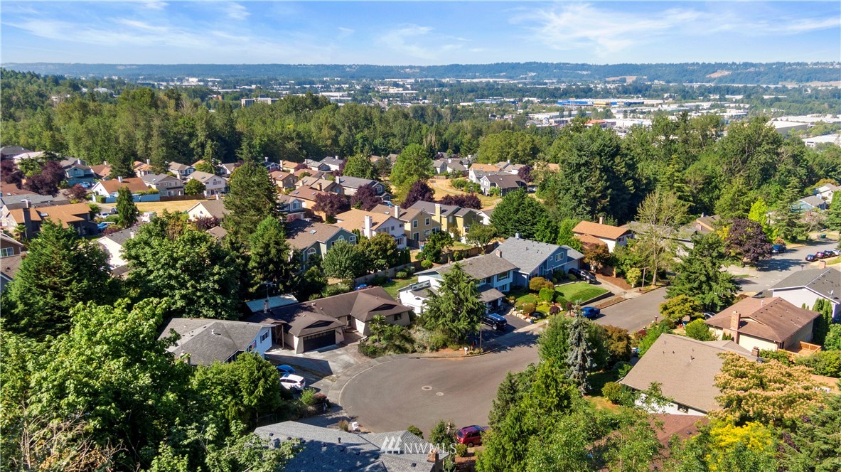 1019 South 31st Court Renton, WA 98055 - Photo 27 of 29 Gallery Image 27