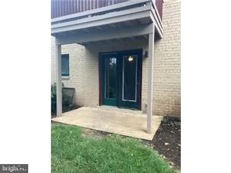 a view of an entrance of the house