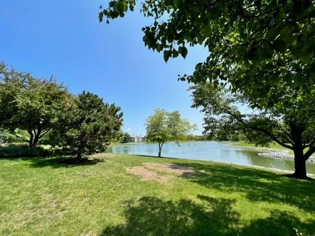 $2,650 | 1905 Golden Gate Lane, Naperville, IL 60563