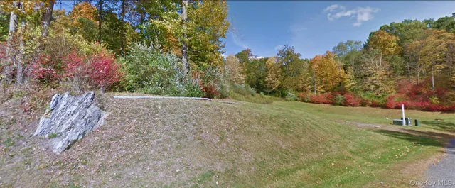 $169,000 | 51 Estate Drive, Pawling, NY 12564