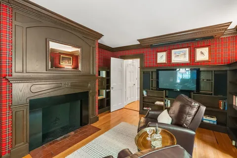 $4,000,000 | 157 Grove Street, Westwood, MA 02090