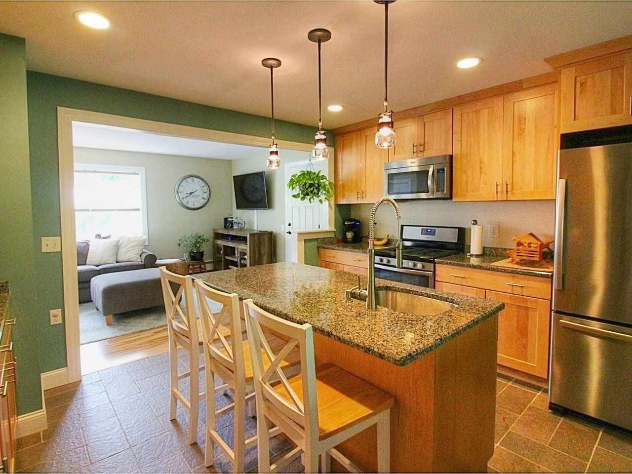 313 Rocky Ridge Circle St. George, VT 05495 - Photo 3 of 26 Gallery Image 3