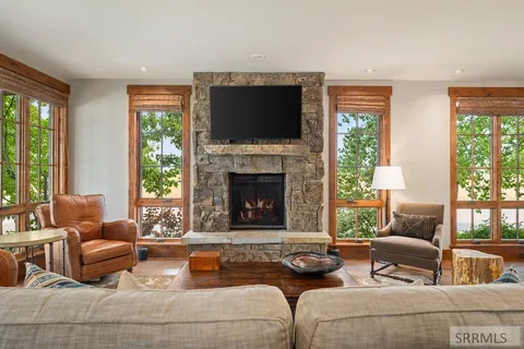 $2,685,000 | 565 Woodland Star Drive, Unit DRIVE, Driggs, ID 83422