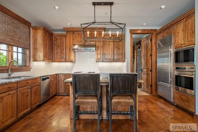 $2,685,000 | 565 Woodland Star Drive, Unit DRIVE, Driggs, ID 83422