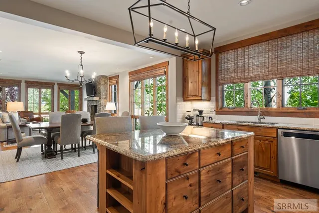 $2,685,000 | 565 Woodland Star Drive, Unit DRIVE, Driggs, ID 83422